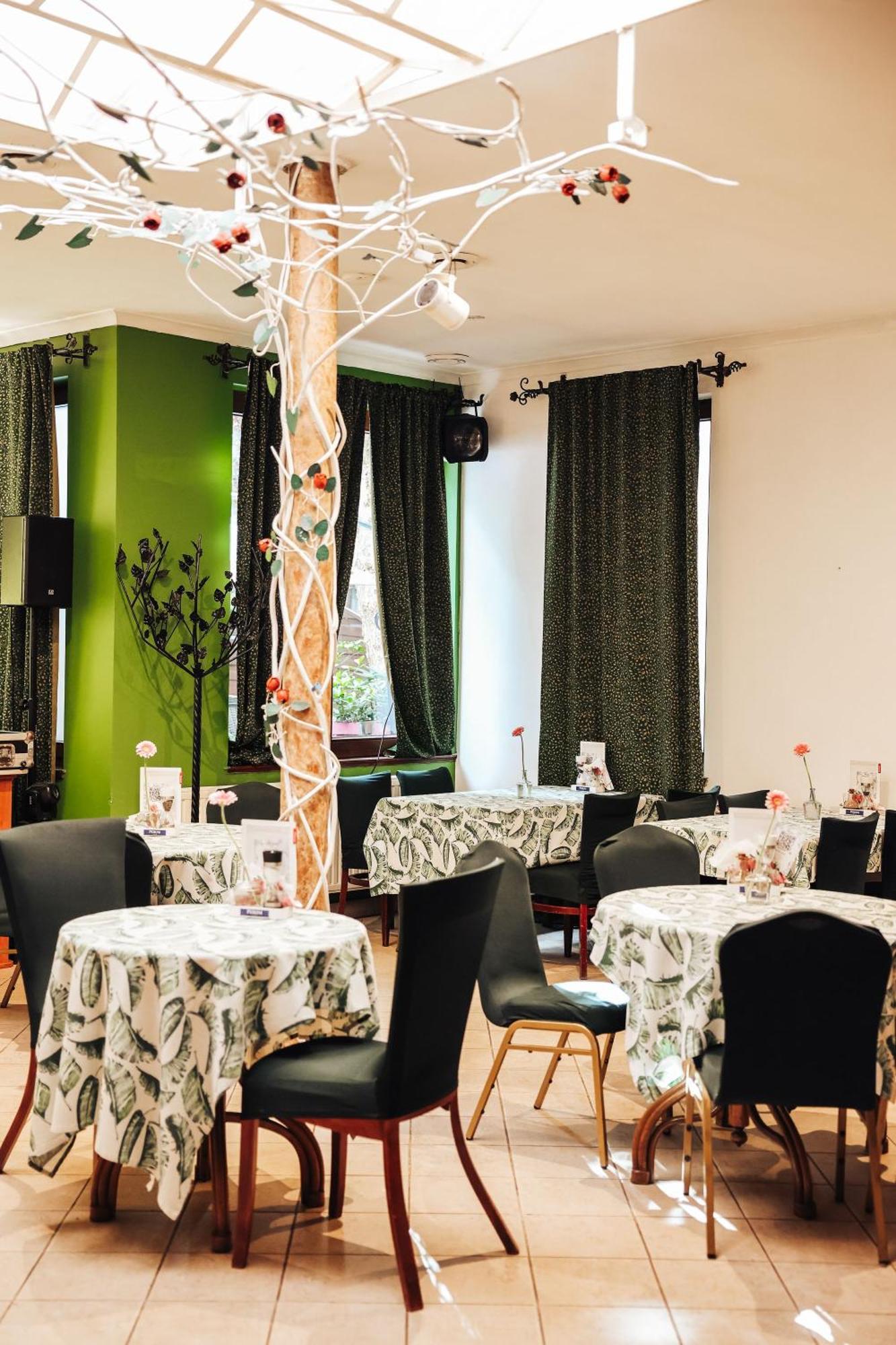 Hotel Diament Economy Γκλίβιτσε Εξωτερικό φωτογραφία
